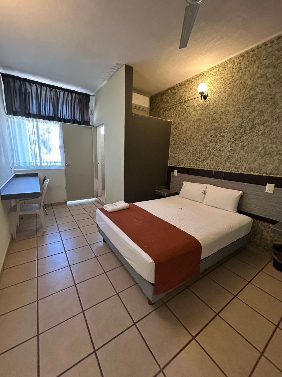 Albatros Hotel Penita de Jaltemba